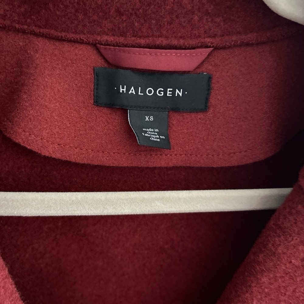 Halogen Burgundy Wool Blend Preppy Minimalist Coat Size XS - Picture 3 of 13